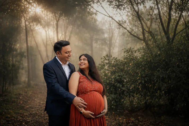 Baby bump maternity detail photograph by Candid Clicks in Asansol