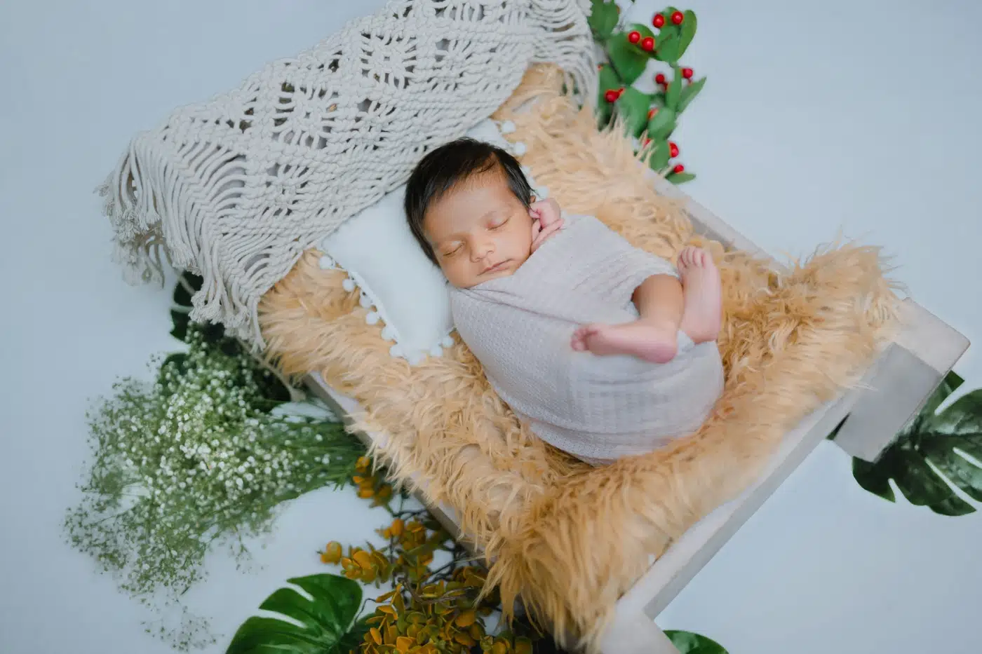 Newborn Baby Photography by Candid Clicks - newborn baby photographer in Asansol, newborn baby photoshoot, newborn baby photography - Asansol West Bengal