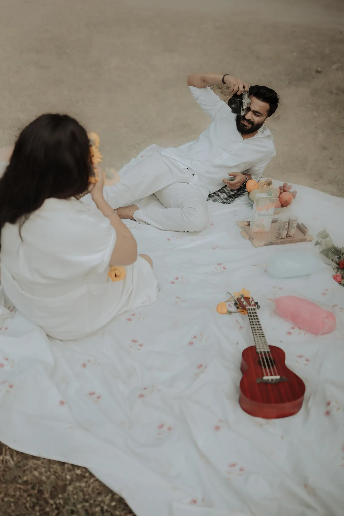 Best couple photography Asansol outdoor picnic